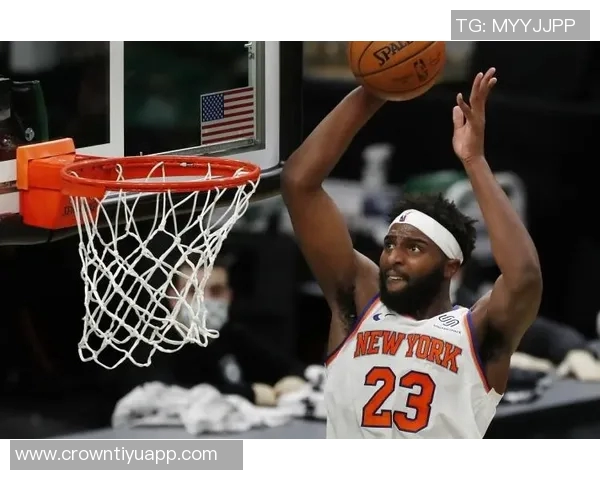 火记：米切尔罗宾逊抢进攻篮板能力强大亚当斯是否能与之抗衡