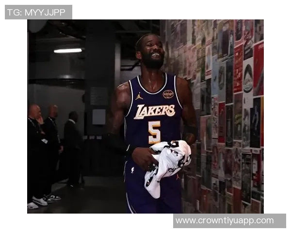 艾顿谈换防表现：教练信任让我自信队友支援让我感到自在