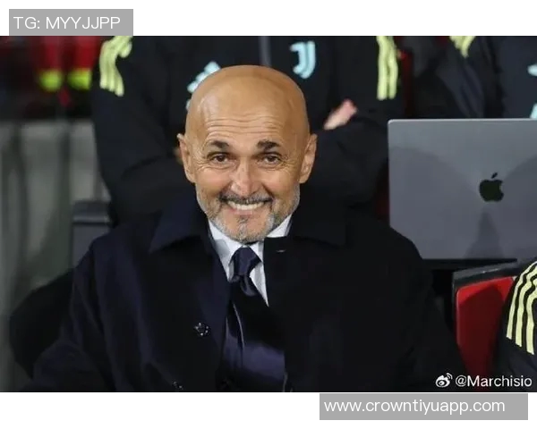 斯帕莱蒂强调提升执教能力并呼吁给予戴维更多信心 斯帕莱蒂强调提升执教能力并呼吁给予戴维更多信心